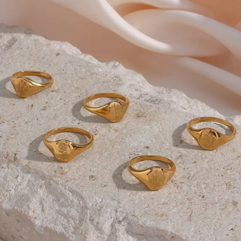 18K Gold Engraving Sunflower Ring, cute Ring, shiny Ring. - Picture 4 of 6
